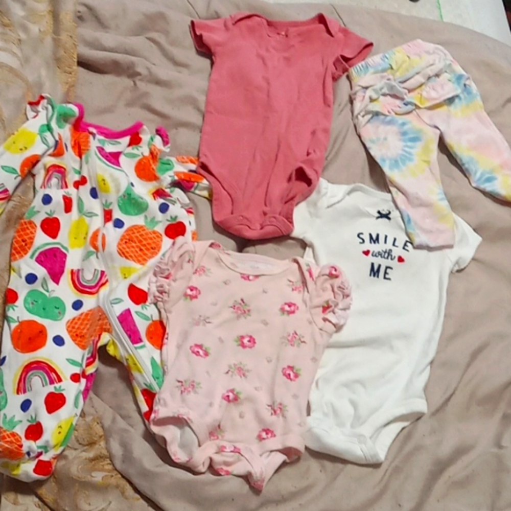 5 Piece LOT BabyGirl clothes 3/6mo.